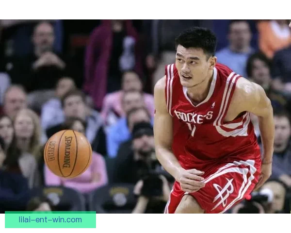他在NBA的影响力堪比姚明 被誉为中国篮球的名片和全球代言人